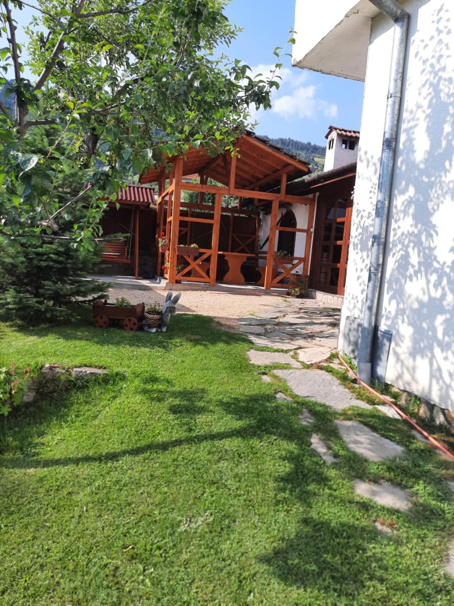 Вила Здравец Yagodina Exterior foto